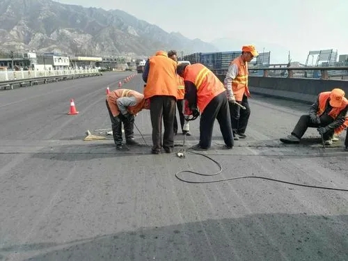 湄潭道路桥梁病害治理